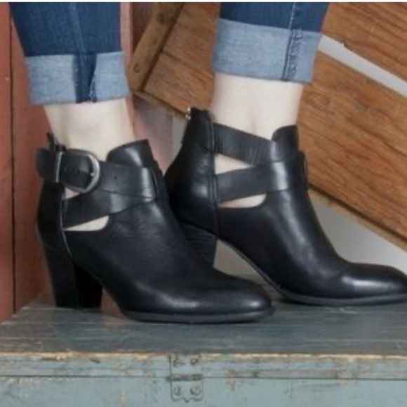 Vionic Rory Leather Open Side Back Zip Women’s US size 7.5 Heeled Ankle Boots. - Picture 1 of 8